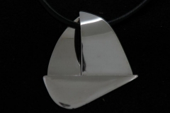11009 Sailing -pendant