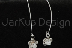 13046 Water lily -earrings v1
