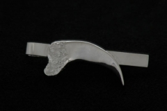 14001 Bear claw -tie pin